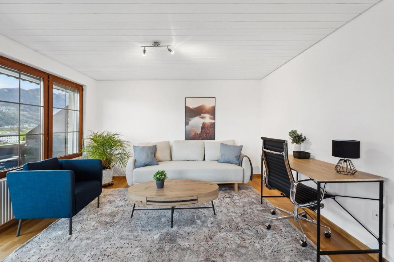 Sonniges Apartment Mit Traumhaftem Bergblick Buchs  Zewnętrze zdjęcie